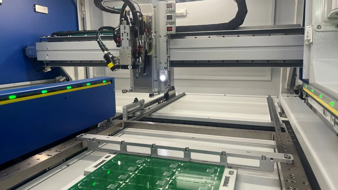 Aurotek 切板機特寫圖